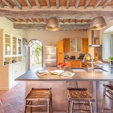 Colomba Villa